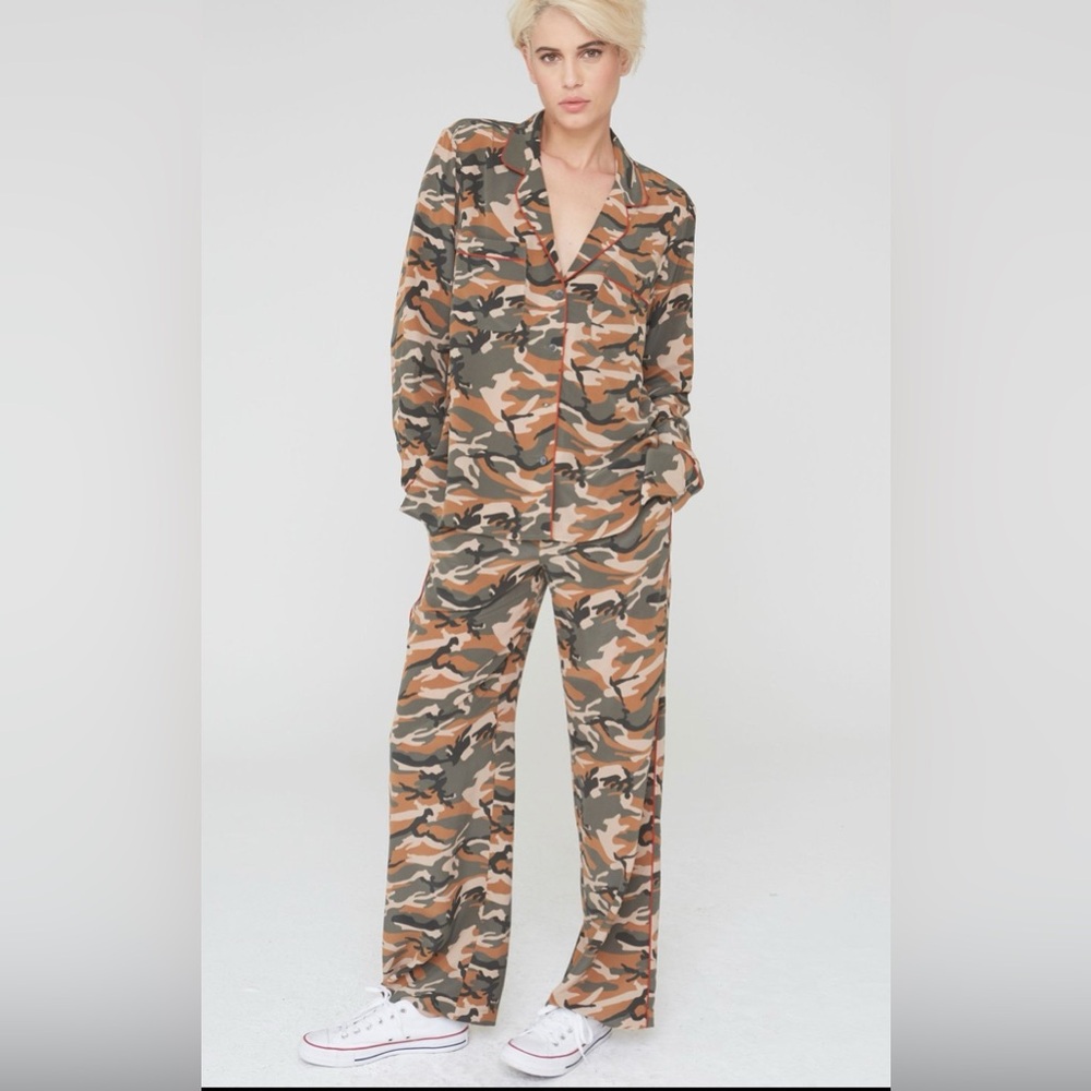 La Boheme Abel Silk Pants in Olive Camouflage Print NWT
